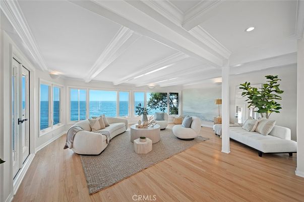 Interior, Living room, Recessed Lighting, Water, Wood Texture Flooring