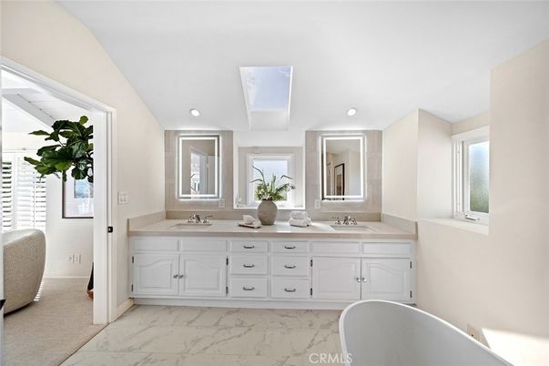 Bathroom, Dual Sink Vanities, Free Standing Baths, Interior, Marble, Recessed Lighting