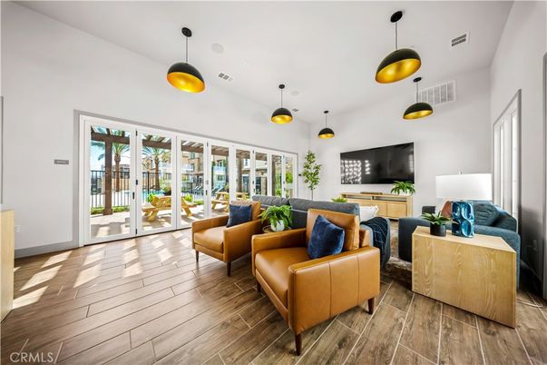 Interior, Living room, Pendant Lights, Wood Texture Flooring