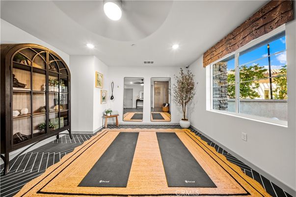 Interior, Recessed Lighting