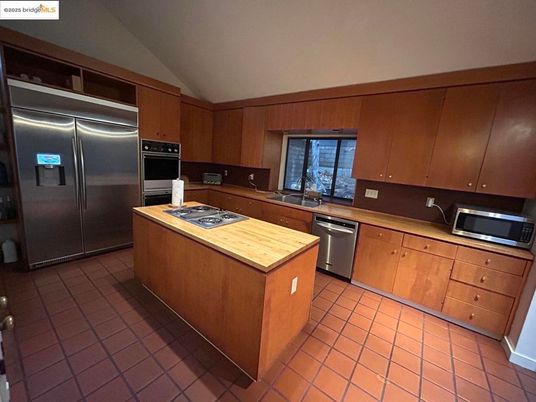 Interior, Kitchen, Stainless Steel Appliances
