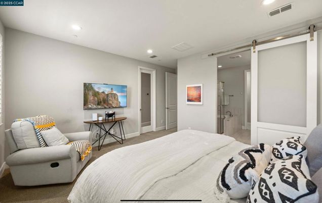Bedroom, Interior, Recessed Lighting
