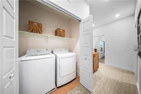 Interior, Recessed Lighting, Utility Closets, Washer