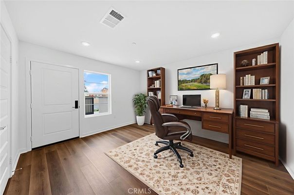 Home Office, Interior, Recessed Lighting, Wood Texture Flooring