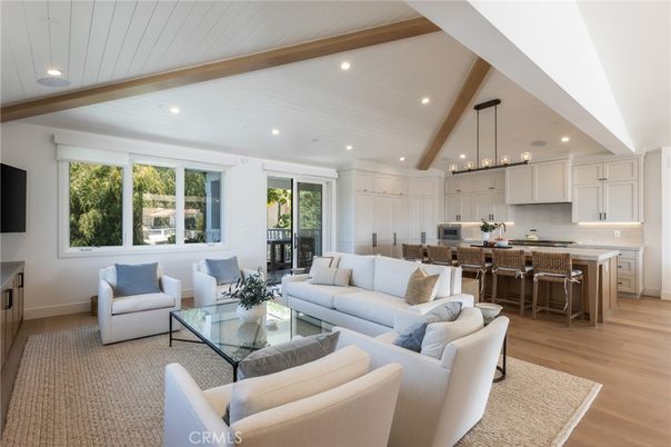 Interior, Kitchen, Living room, Pendant Lights, Recessed Lighting, Wooden Beams, Wood Texture Flooring