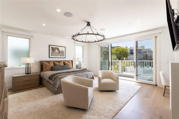 Bedroom, Chandelier, Interior, Recessed Lighting, Wood Texture Flooring