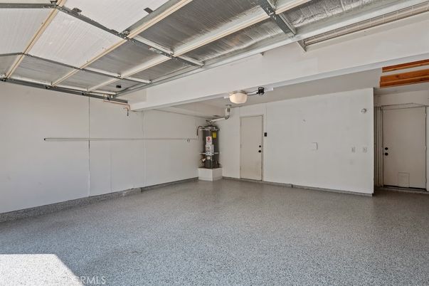 Garage, Interior