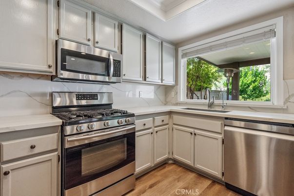 Interior, Kitchen, Stainless Steel Appliances, Wood Texture Flooring