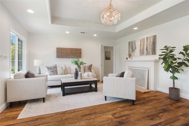 Chandelier, Fireplace, Interior, Living room, Recessed Lighting, Wood Texture Flooring