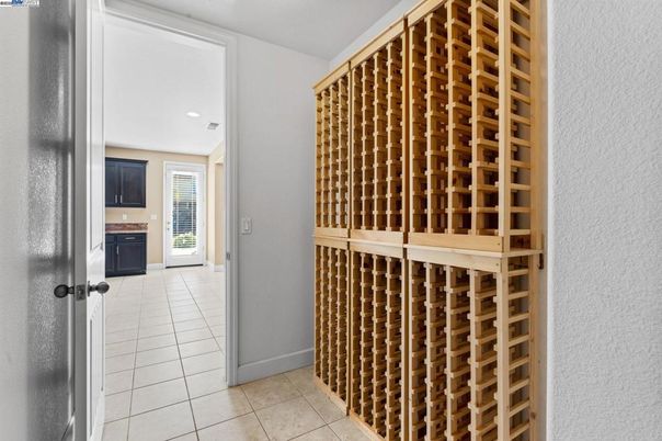 Interior, Recessed Lighting, Wine Storage
