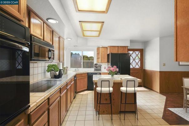 Interior, Kitchen, Recessed Lighting, Tile Countertops