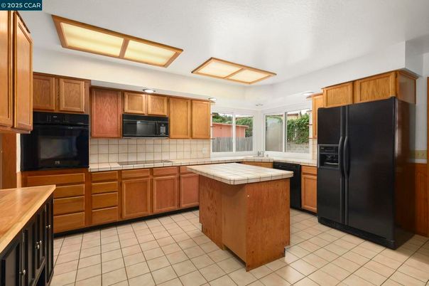 Interior, Kitchen, Tile Countertops