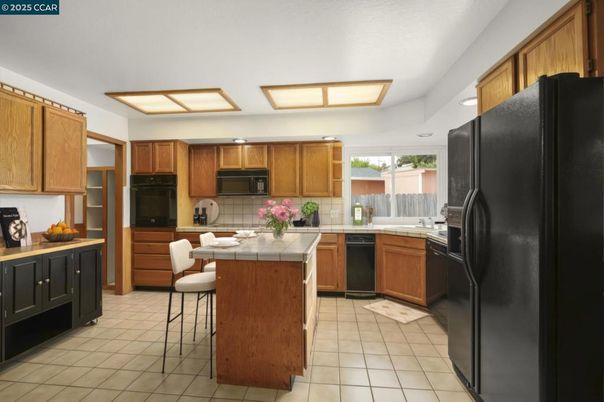 Interior, Kitchen, Recessed Lighting, Tile Countertops