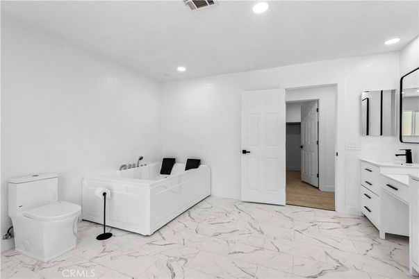 Bathroom, Dual Sink Vanities, Interior, Marble, Recessed Lighting