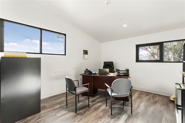 Home Office, Interior, Recessed Lighting, Wood Texture Flooring