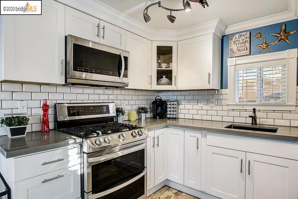 Interior, Kitchen, Stainless Steel Appliances