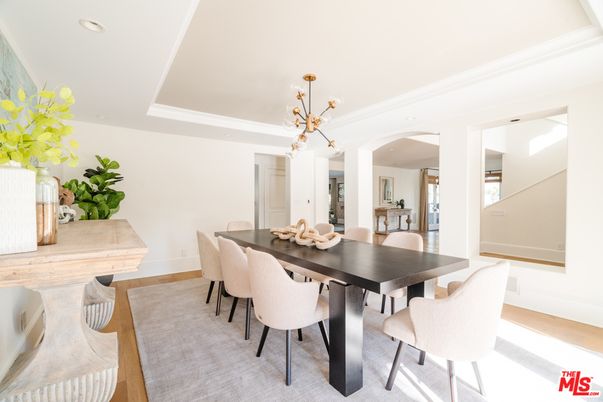 Dining room, Interior, Pendant Lights, Recessed Lighting, Wood Texture Flooring