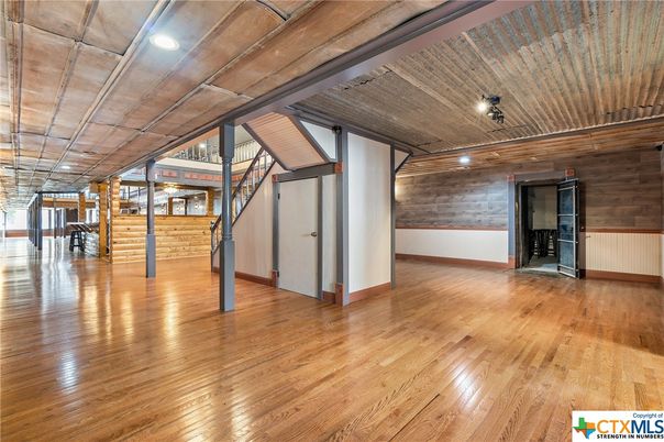 Empty room, Interior, Wood Texture Flooring, Wooden Walls