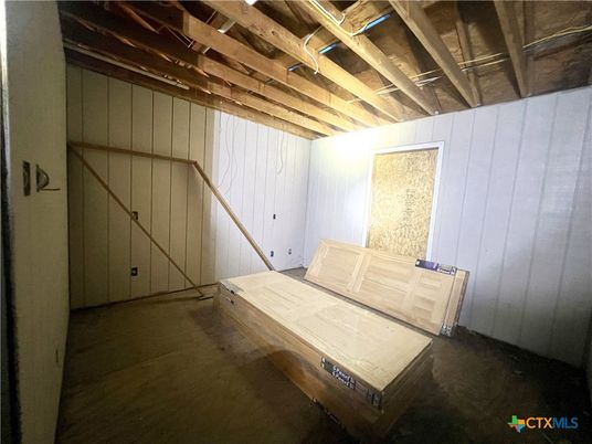 Interior, Wooden Beams