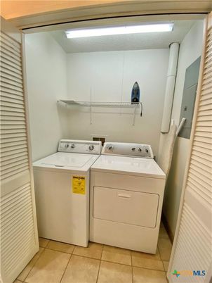 Interior, Utility Closets, Washer