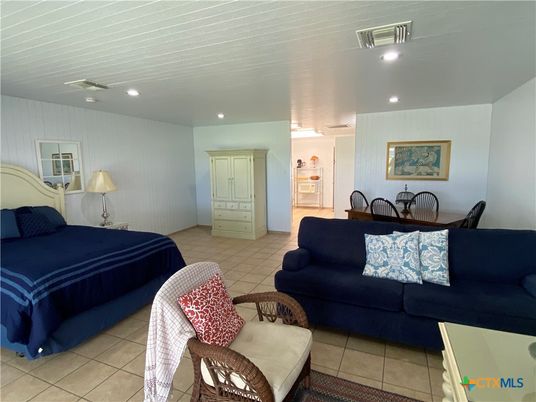Bedroom, Dining room, Interior, Living room, Recessed Lighting