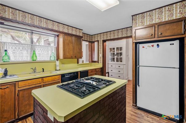 Interior, Kitchen, Wood Texture Flooring