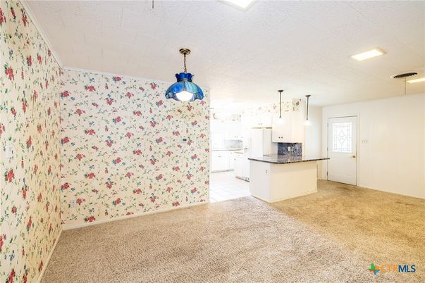 Empty room, Interior, Kitchen, Pendant Lights, Recessed Lighting