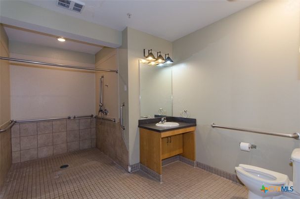 Bathroom, Interior, Recessed Lighting