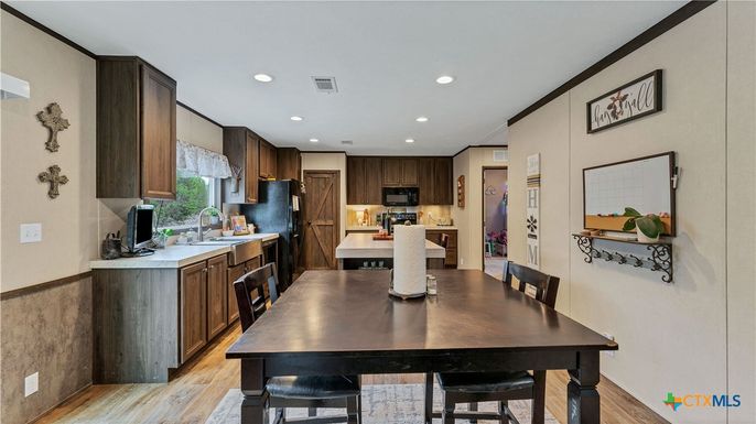 Dining room, Interior, Kitchen, Recessed Lighting, Wood Texture Flooring