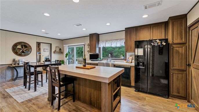 Interior, Kitchen, Recessed Lighting, Wood Texture Flooring