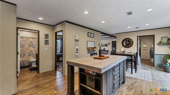 Bathroom, Dining room, Interior, Recessed Lighting, Wood Texture Flooring