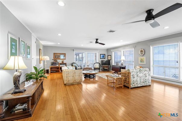Interior, Living room, Recessed Lighting, Wood Texture Flooring