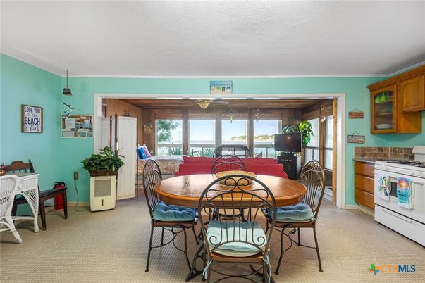 Dining room, Interior, Water