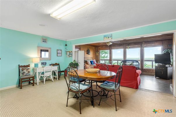 Dining room, Interior, Living room, Water