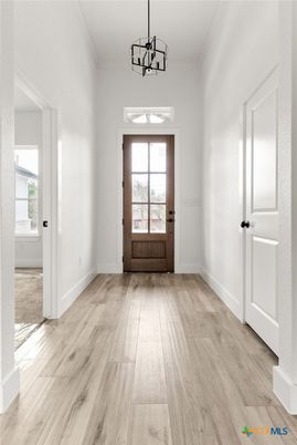 Interior, Pendant Lights, Wood Texture Flooring
