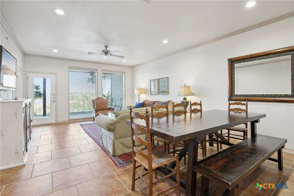 Dining room, Interior, Recessed Lighting