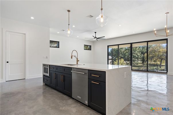 Interior, Kitchen, Pendant Lights, Recessed Lighting