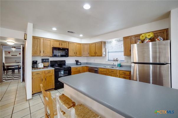 Interior, Kitchen, Recessed Lighting