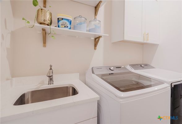 Interior, Washer