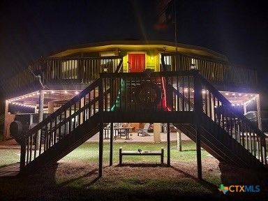Exterior, Playground