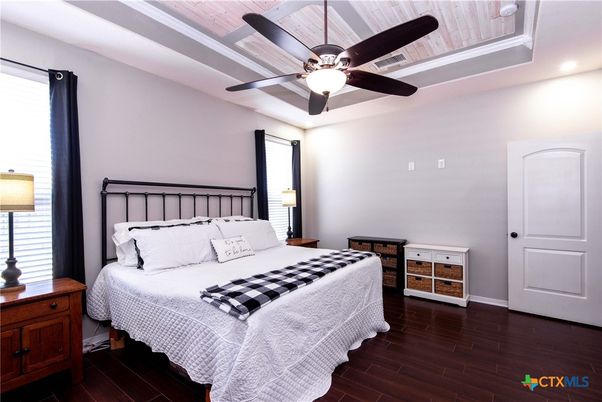 Bedroom, Interior, Recessed Lighting, Wood Texture Flooring