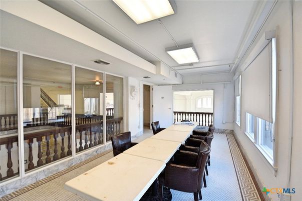 Dining room, Interior