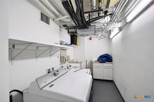 Interior, Washer