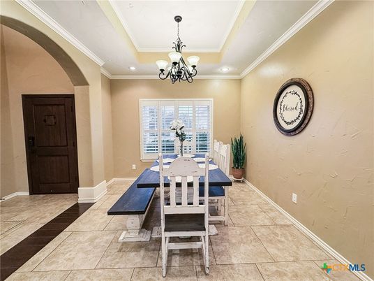 Chandelier, Dining room, Interior, Recessed Lighting