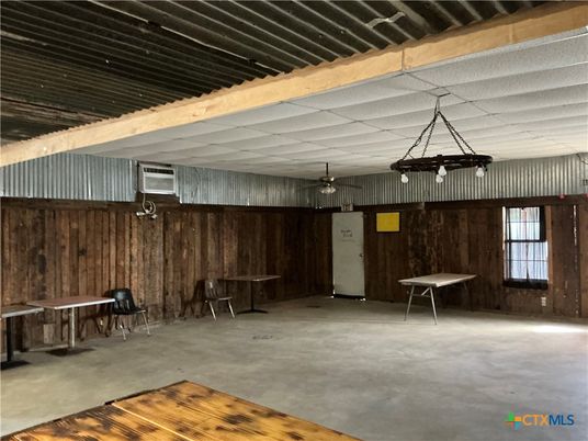 Interior, Pendant Lights, Wooden Beams, Wooden Walls