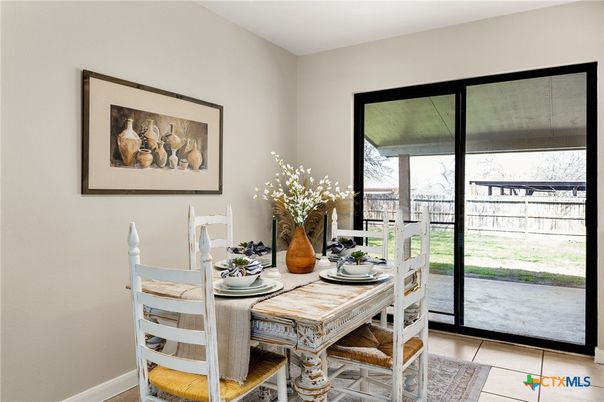 Dining room, Interior