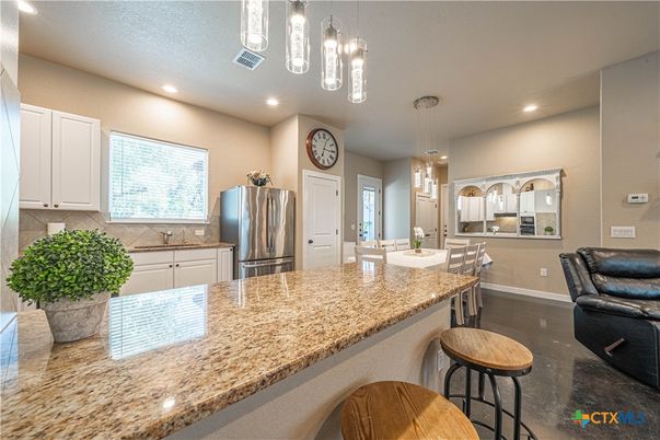 Dining room, Interior, Kitchen, Pendant Lights, Recessed Lighting, Stainless Steel Appliances