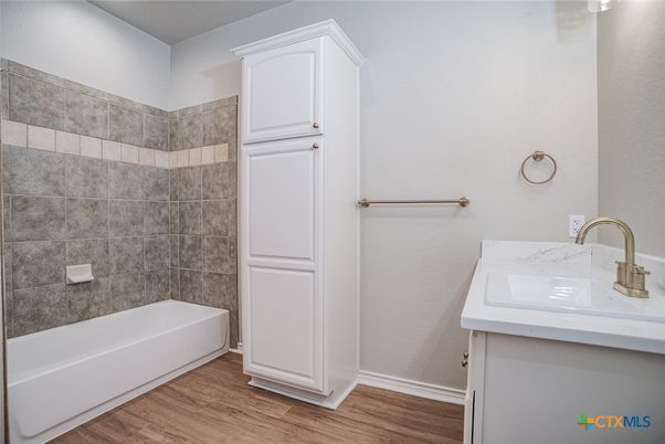 Bathroom, Interior, Wood Texture Flooring