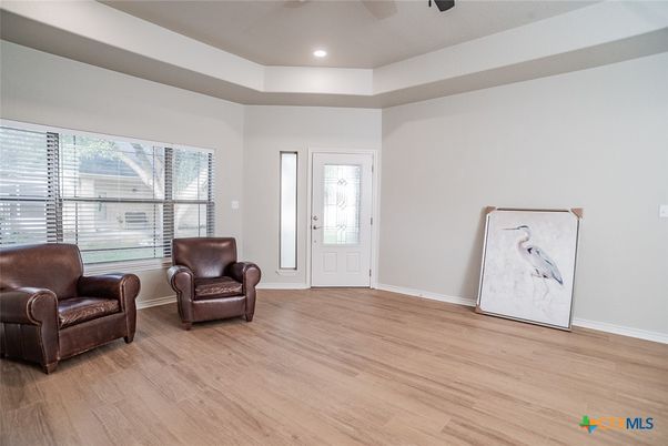 Interior, Recessed Lighting, Wood Texture Flooring