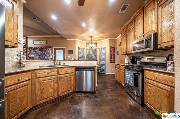Chandelier, Interior, Kitchen, Pendant Lights, Recessed Lighting, Stainless Steel Appliances